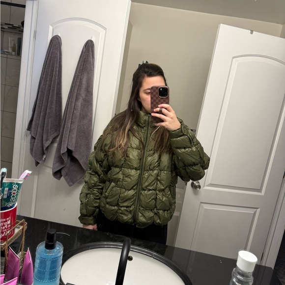 Pippa scrunchy glossy packable puffer jacket - Picture 6 of 8
